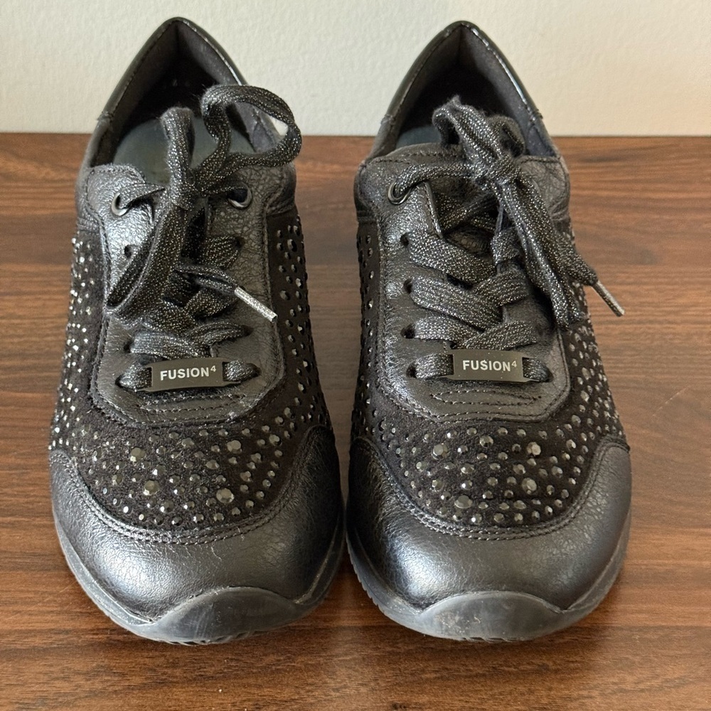 Ara Fusion4 Dynergy Low Top Lace Up Womens Sneakers Black  Rhinestones US 6